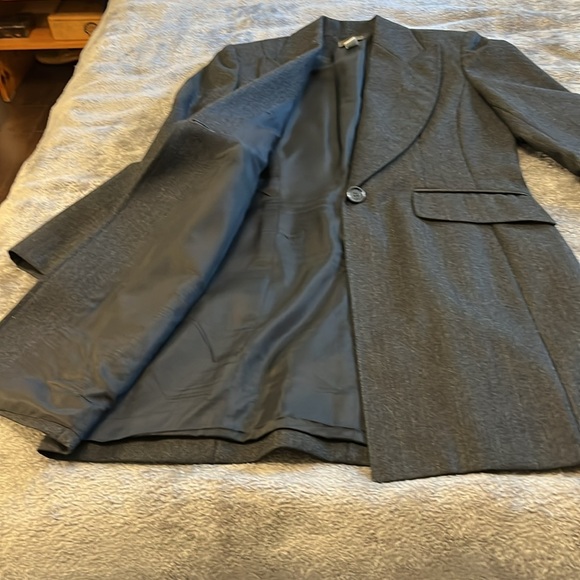 Louden wool lined strapless dress and jacket - Picture 13 of 16
